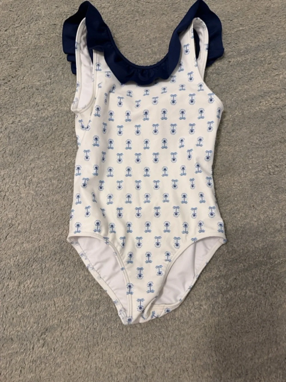 Minnow, 4 one piece bathing suit set, size: 3/4, excellent condition - Picture 2 of 14